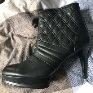 Stuart Weitzman Booties